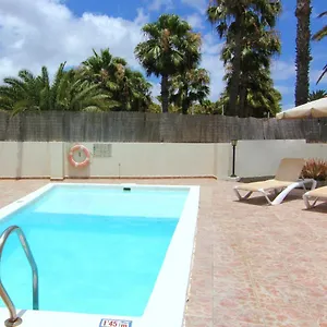 villa-cielo-azul.puertodelcarmen-hotels.org/