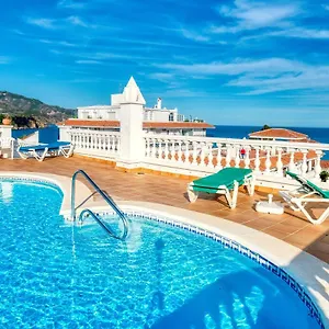 Center With Sea View Apartment