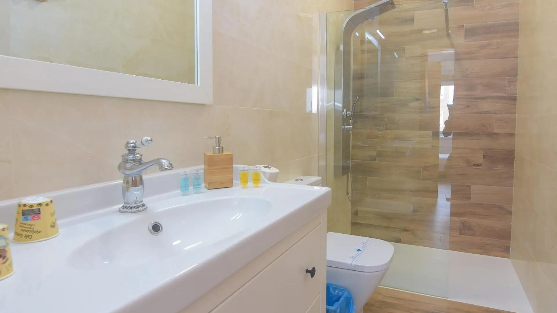 Apartamentos Ermita Plaza Nerja